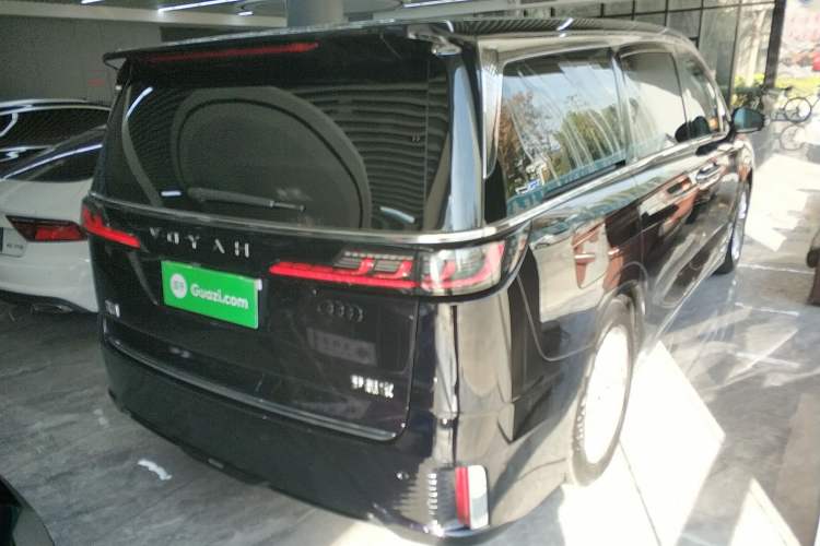 Used VOYAH Dream 2024 PHEV Extended-Range Premium Edition