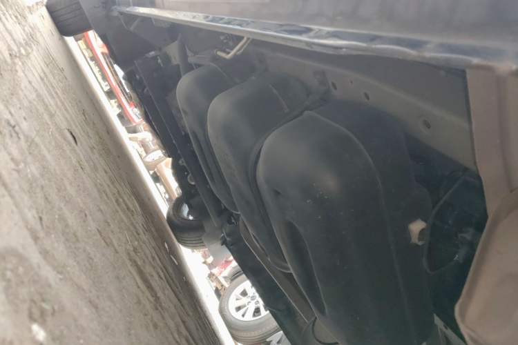 Used FORTHING Lingzhi 2022 Striving Version M5L 2.0L Luxury 7-Seater
