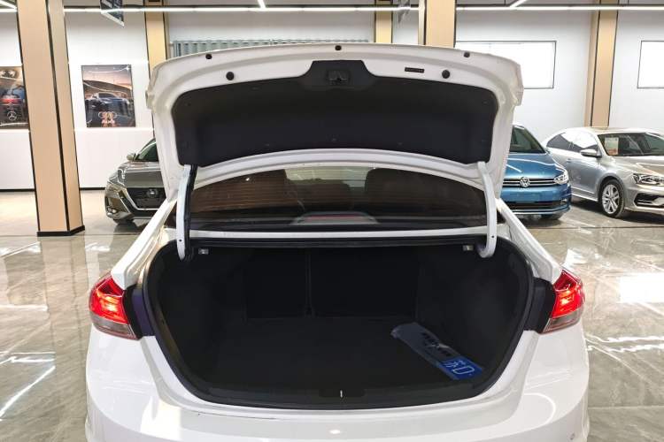 Used Hyundai Elantra 2020 1.5L CVT Smart & Stylish – Elite Version
