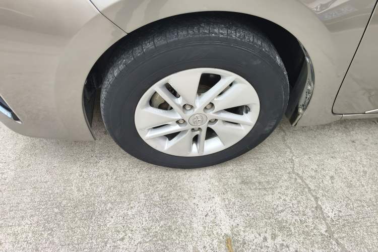 Used Toyota Corolla 2017 1.6L CVT GL