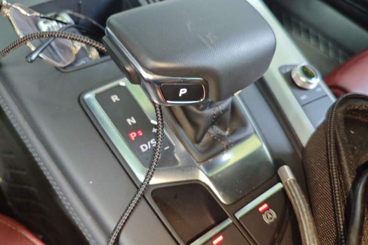 Used Audi A4L 2022 40 TFSI Luxury Dynamic Model
