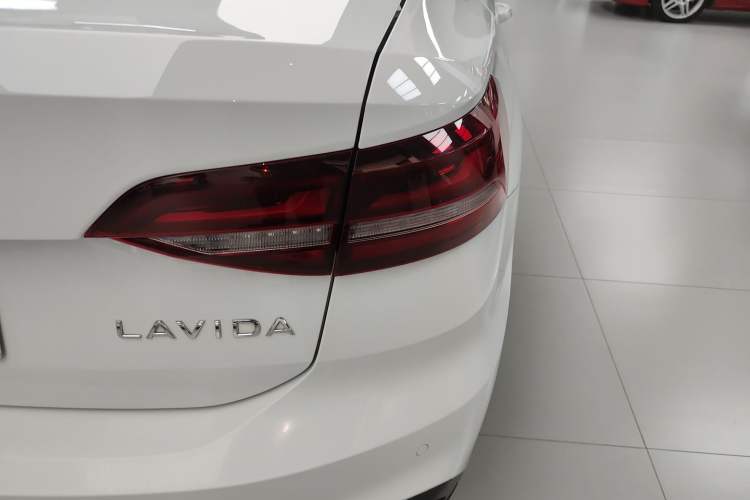 Used Volkswagen Lavida 2023 1.5L Automatic De Yi Edition
