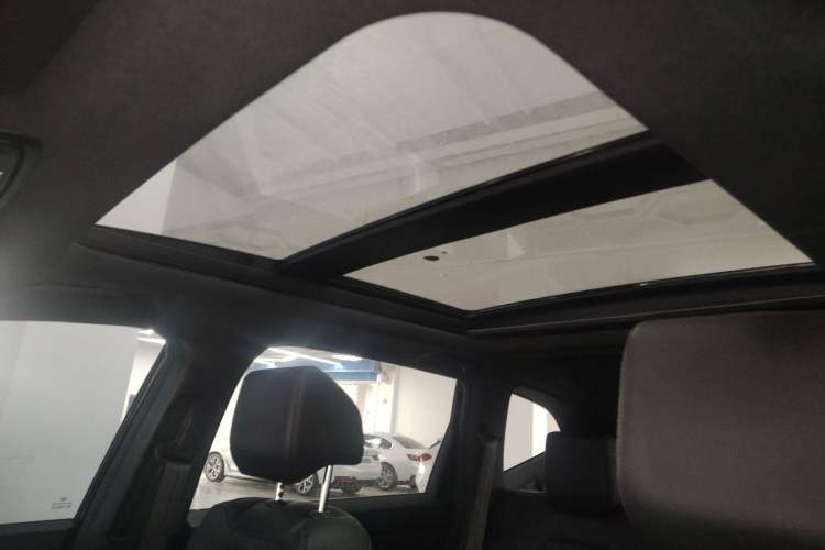 Used Honda CR-V 2021 240TURBO CVT 2WD Black Jazz Edition
