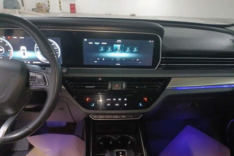 Used Hongqi HS5 2022 2.0T Smart Connect Flagship All-Wheel-Drive Version