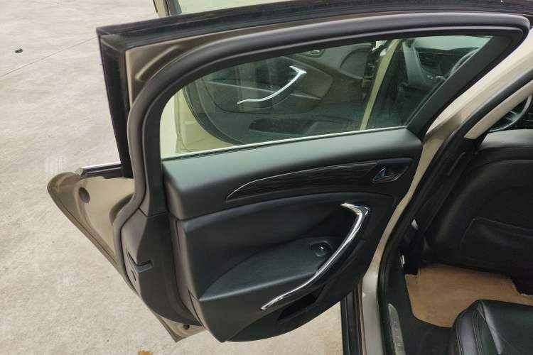 Used Citroen C5 2012 2.0L Automatic Luxury Edition
