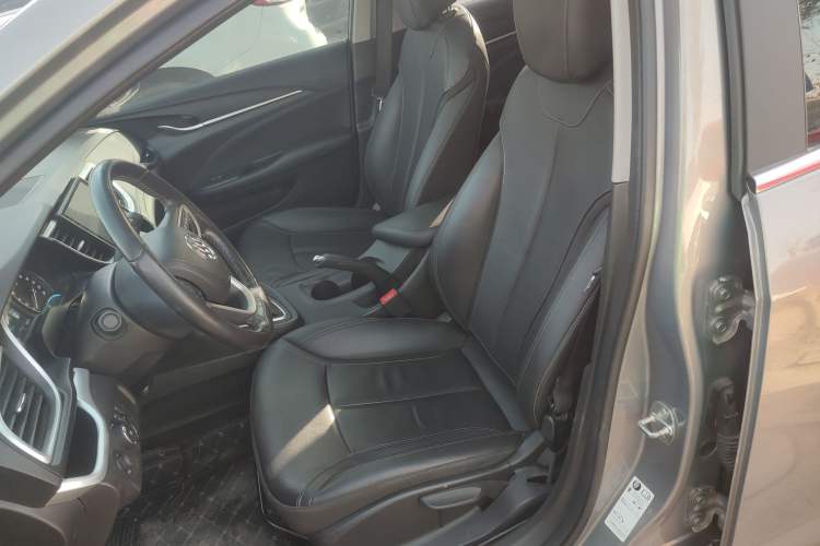 Used Buick Excelle GX 2018 18T Automatic Elite Model