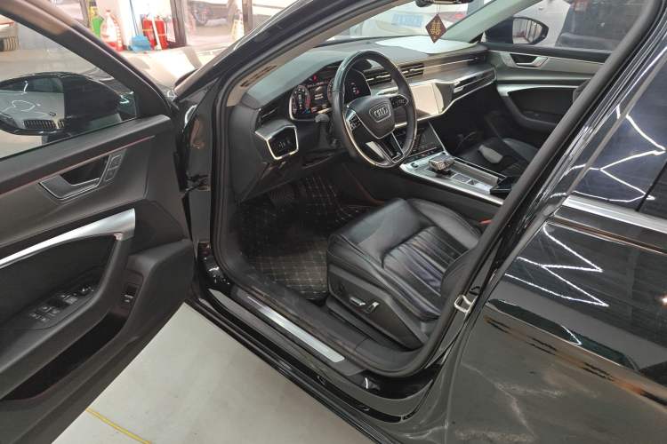 Used Audi A6L 2023 45 TFSI Prestige Elegant Edition
