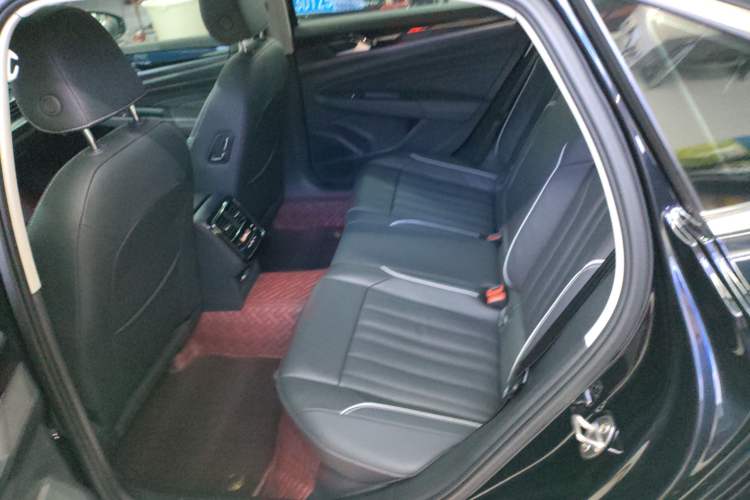 Used Volkswagen Passat 2022 280TSI Elite Edition
