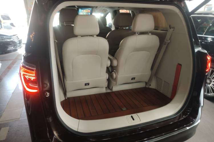 Used Buick GL8 2020 Avenir Avia Six-Seat Deluxe Edition
