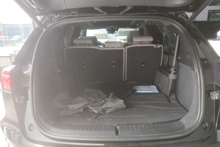 Used BYD Tang New Energy 2024 DM-i Glory Edition 112KM Prestige Model