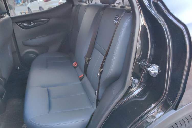 Used Nissan Qashqai 2025 Honor 2.0L CVT XV Genuine Edition