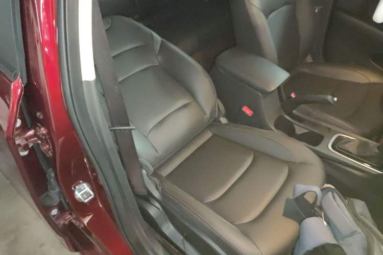 Used Chevrolet Monza 2020 Light Hybrid Redline 320T Dual-Clutch Joyful Edition
