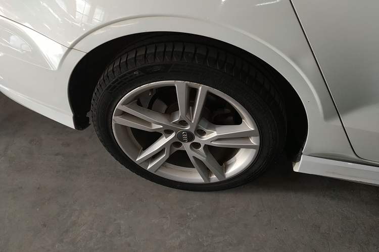 Used Audi A3 2019 Limousine 35 TFSI Fashion Edition China VI Emission Standard
