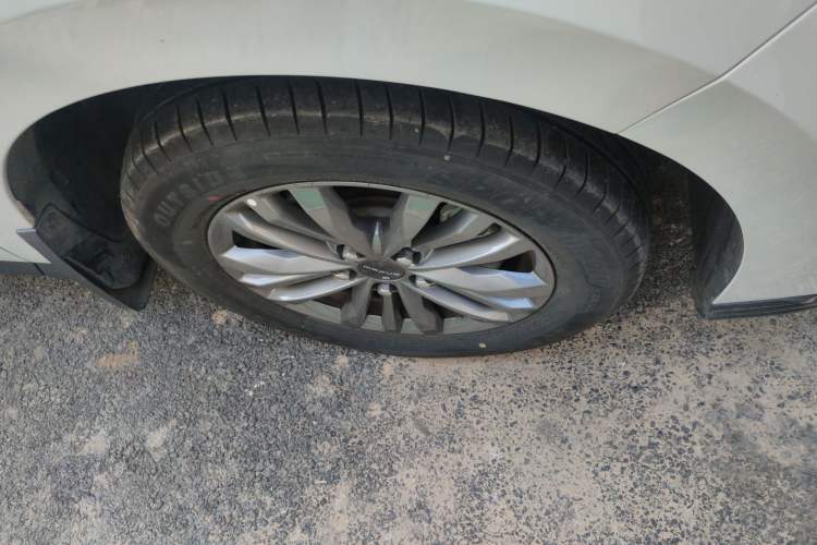 Used SAIC MAXUS G50 2023 PLUS 1.5T Happiness-Recommended Automatic Start Edition