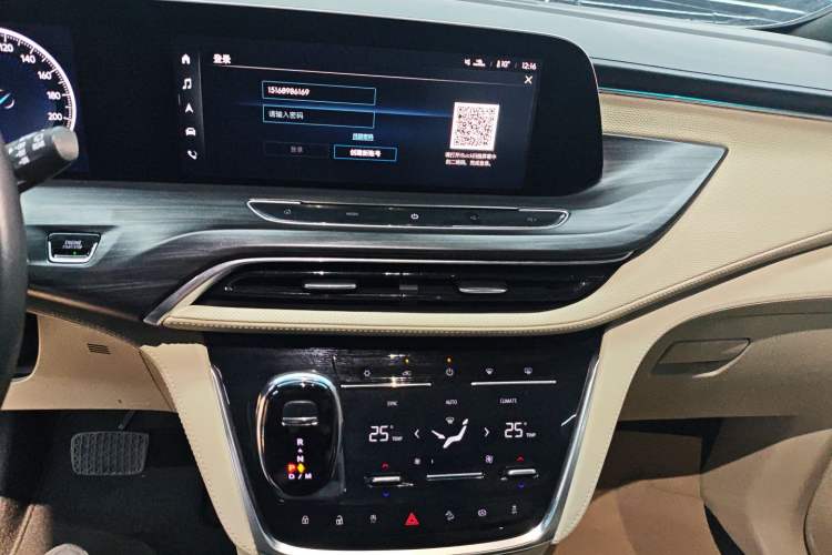 Used Buick GL8 2022 ES Land Cruiser 653T Luxury Model
