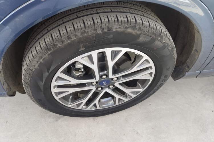 Used Ford Escape 2020 EcoBoost 245 4x4 Enjoyment Model