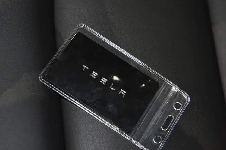 Used Tesla Model Y 2021 Standard Range Rear-Wheel Drive Version
