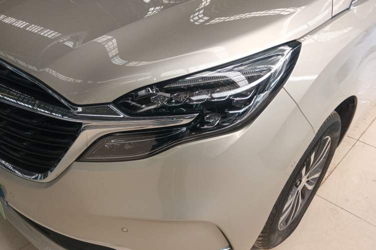 Used Buick GL8 2020 ES Land Cruiser 653T Luxury Edition
