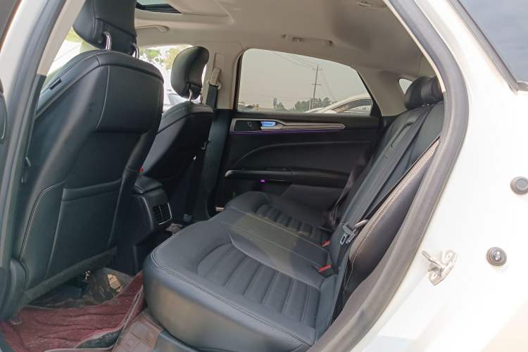 Used Ford Mondeo 2017 EcoBoost 200 Stylish Model
