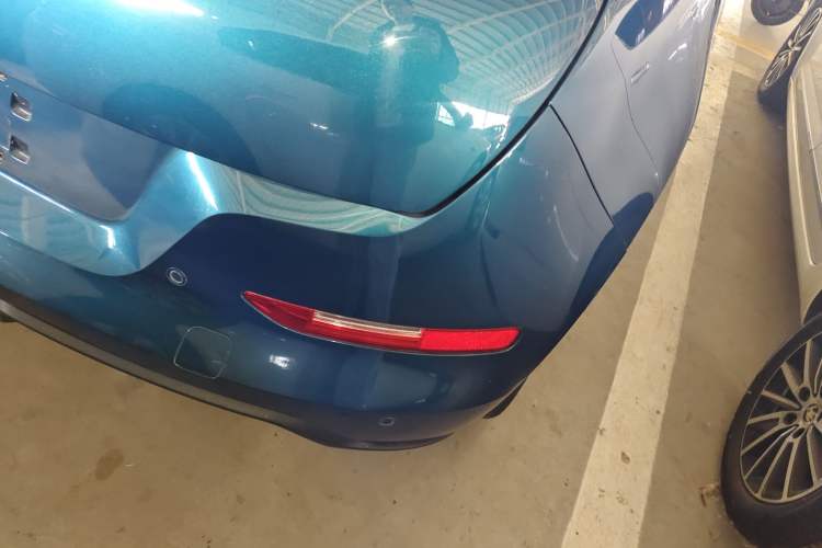 Used ORA Good Cat 2022 Morandi Edition 400km Standard Range Luxury Version Lithium Iron Phosphate
