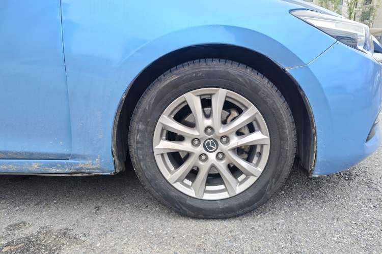 Used Mazda Mazda 3 Axela 2017 Hatchback 1.5L Automatic Comfort Model Emission Standard China V
