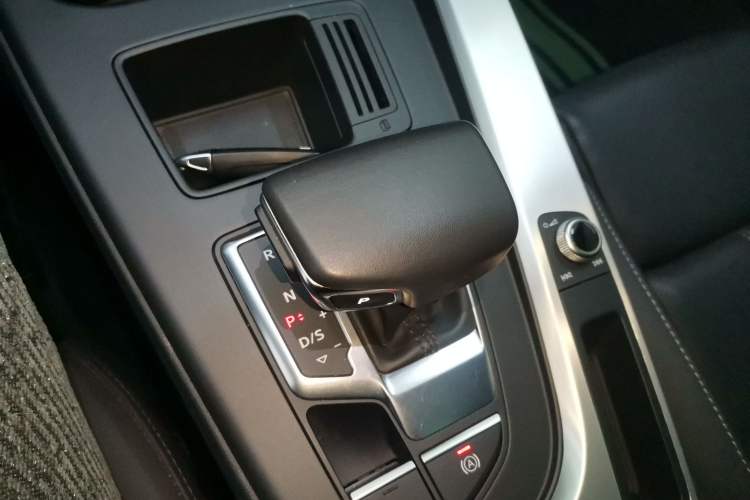 Used Audi A4L 2022 40 TFSI Fashion Dynamic Model
