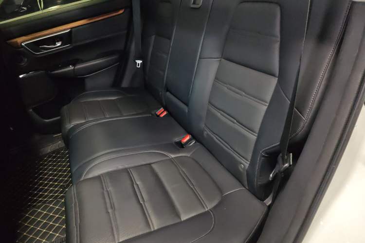 Used Honda CR-V 2021 240TURBO CVT 2WD Fashion Edition
