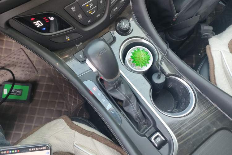 Used Buick Envision 2020 20T Two-Wheel Drive Elite Version
