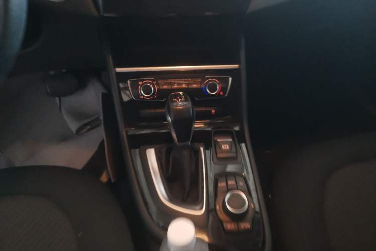 Used BMW 2 Series Active Tourer 2016 218i Fashion Model
