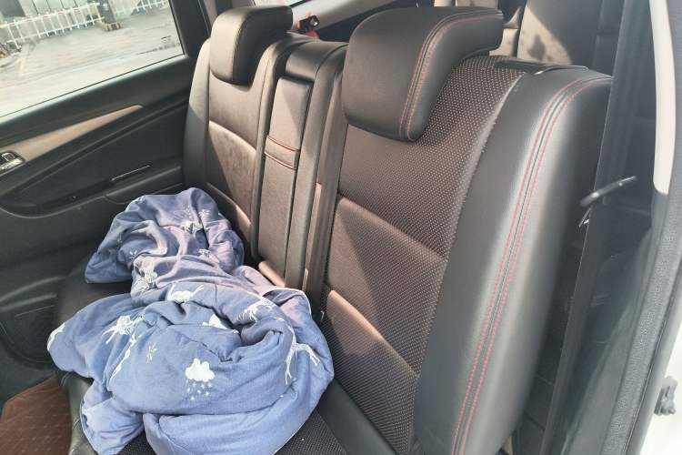 Used Chana Oushang A600 2016 1.5L Manual Luxury 6-Seater