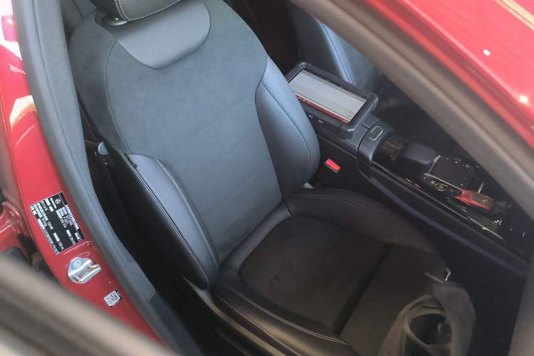 Used Mercedes-Benz A-Class 2021 A 200 L Sport Sedan Fashion Model
