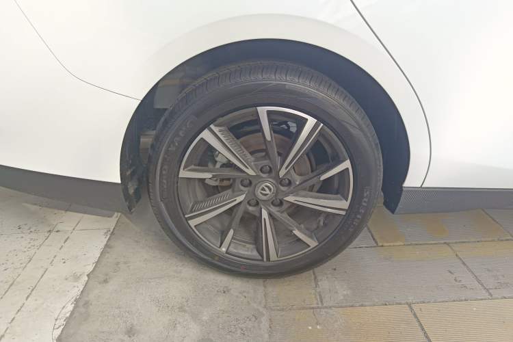 Used Changan Eado 2025 Blue Whale 1.5T 500Bar Prestige Model