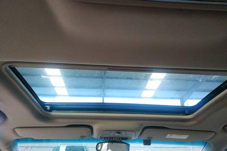 Used Buick GL8 2018 ES 28T Flagship Model China VI Standard
