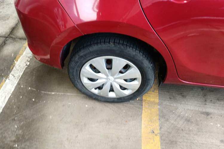 Used Toyota YARiS L 2015 1.5E Automatic Charm Edition
