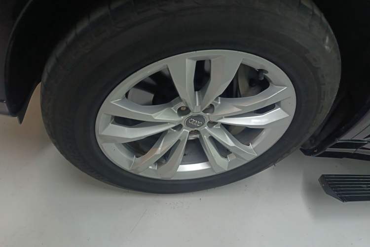 Used Audi Q7 2019 55 TFSI Technology Edition
