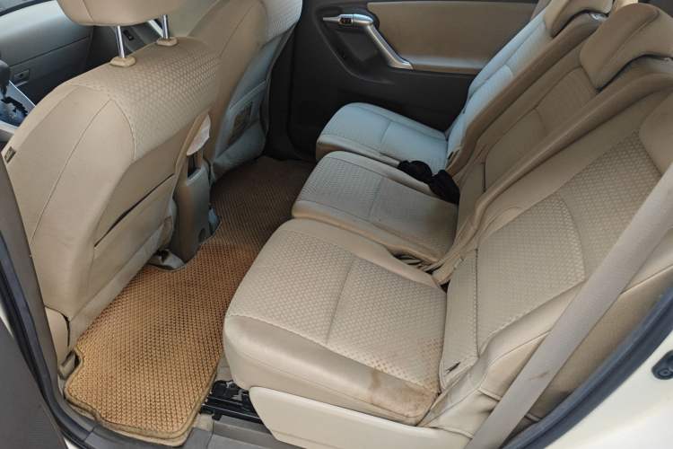 Used Toyota Verso 2014 Starlight 180E CVT Elite Edition