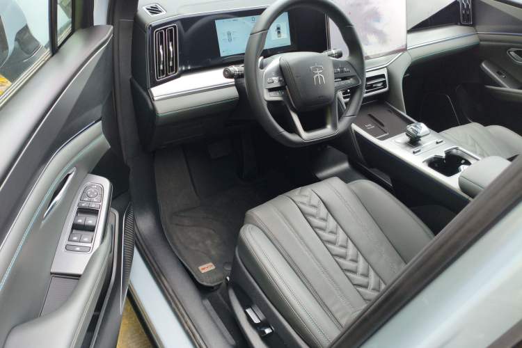 Used BYD Song L DM-i 2025 Intelligent Driving Version 160 km Beyond-Range Type