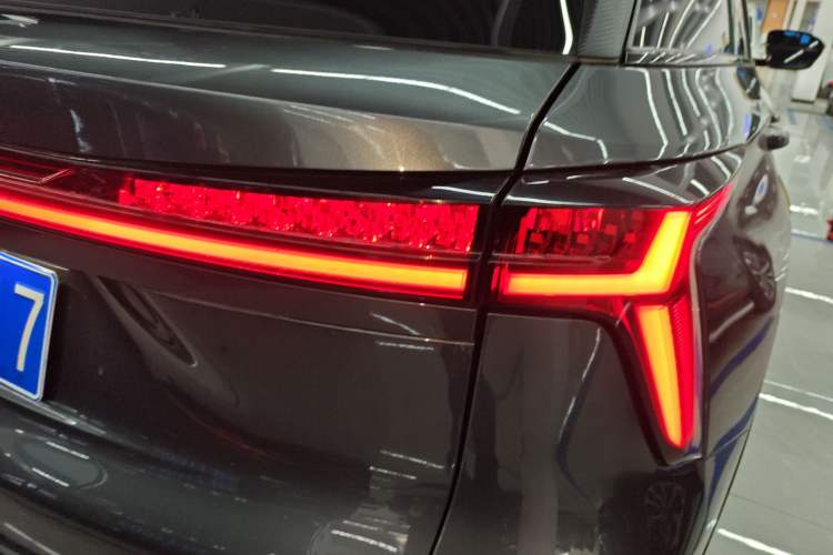 Used Changan CS75 PLUS 2024 3rd Generation Champion Edition 1.5T Intelligent Drive Dynamic Model
