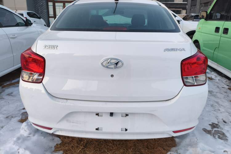 Used Hyundai Verna 2017 1.4L Manual Refreshed Version China V Standard