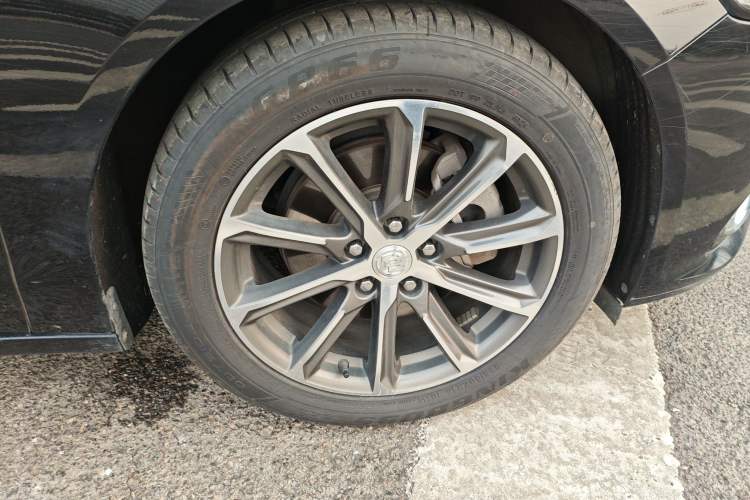 Used Buick LaCrosse 2019 28T Luxury Model