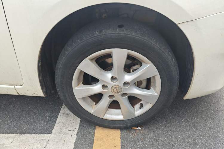 Used Nissan Tiida 2014 1.6L CVT Comfort Model
