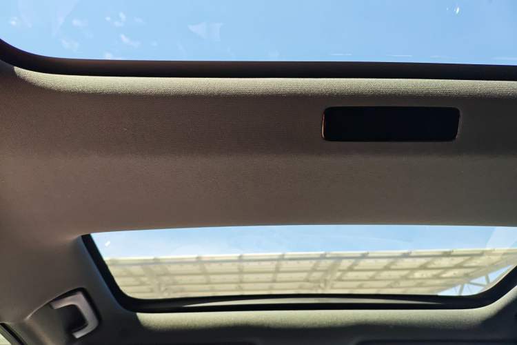 Used Li Auto L7 2023 Air model
