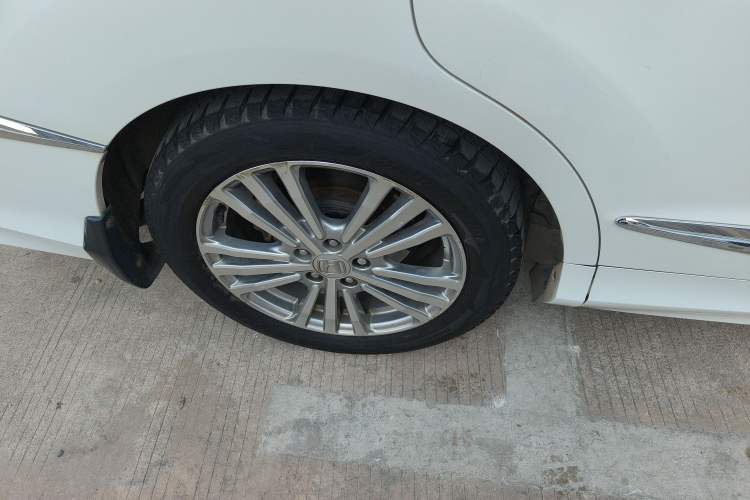 Used Honda Elysion 2016 2.4L Comfort Edition
