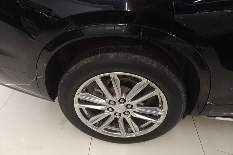 Used Cadillac XT6 2021 2.0T Six-Seater Four-Wheel-Drive Luxury Version
