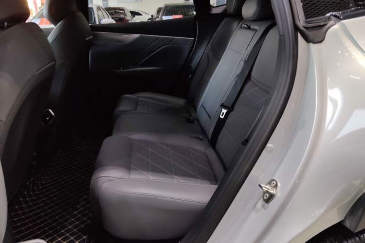 Used  S05 2024 510Max Pure Electric Version
