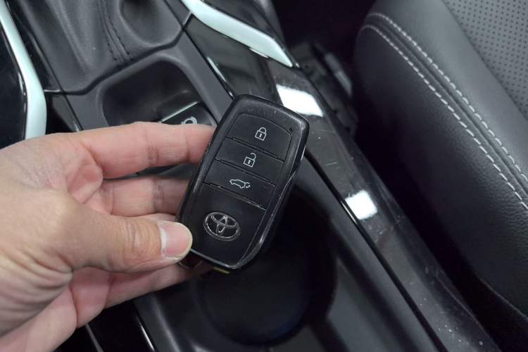 Used Toyota FRONTLANDER 2022 2.0L CVT Luxury PLUS Edition
