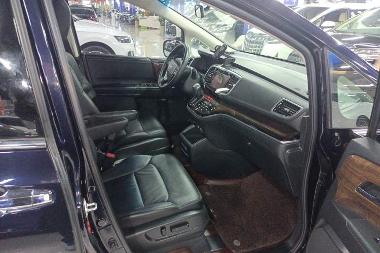 Used Honda Odyssey 2017 2.4L Smart Edition
