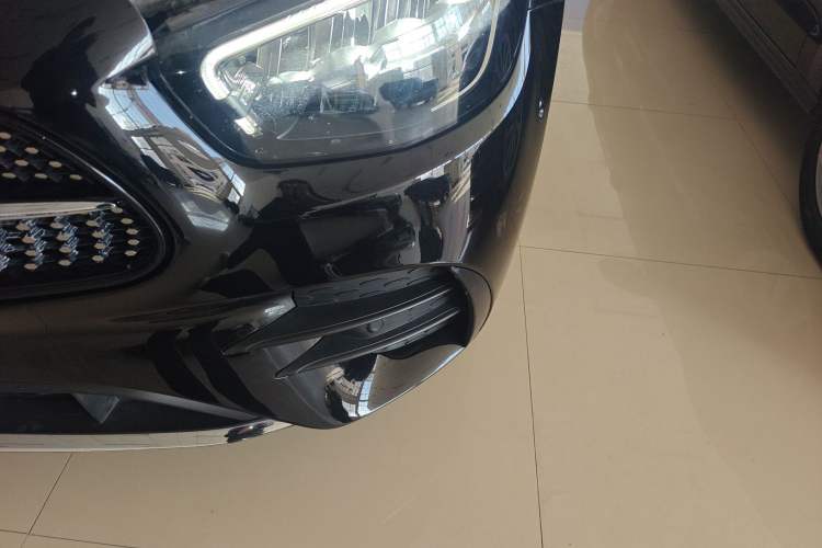 Used Mercedes-Benz E-Class New Energy 2023 E 350 e L Plug-in Hybrid Sports Sedan
