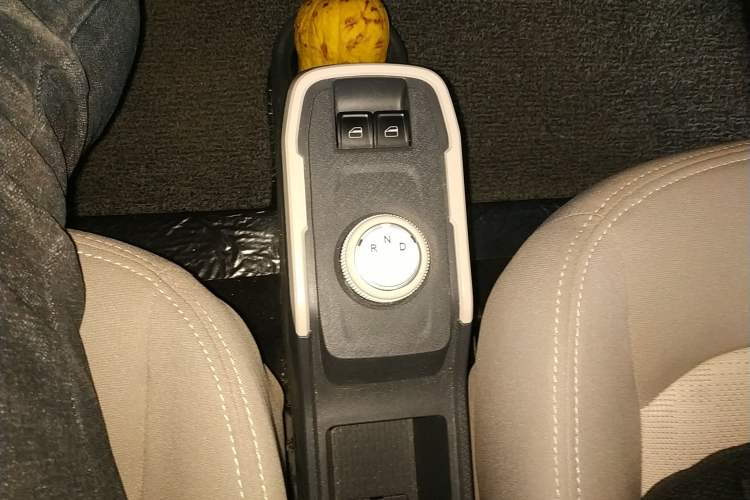 Used Chery QQ Ice Cream 2022 170km Sundae Phosphate Lithium-Ion