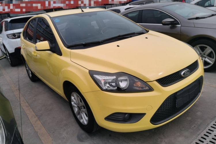 Used Ford Focus 2013 Hatchback Classic 1.8L Manual Base Model